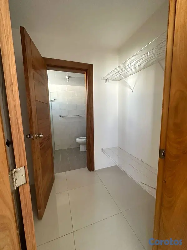 apartamentos - Apto en Torre Real IV 

 8