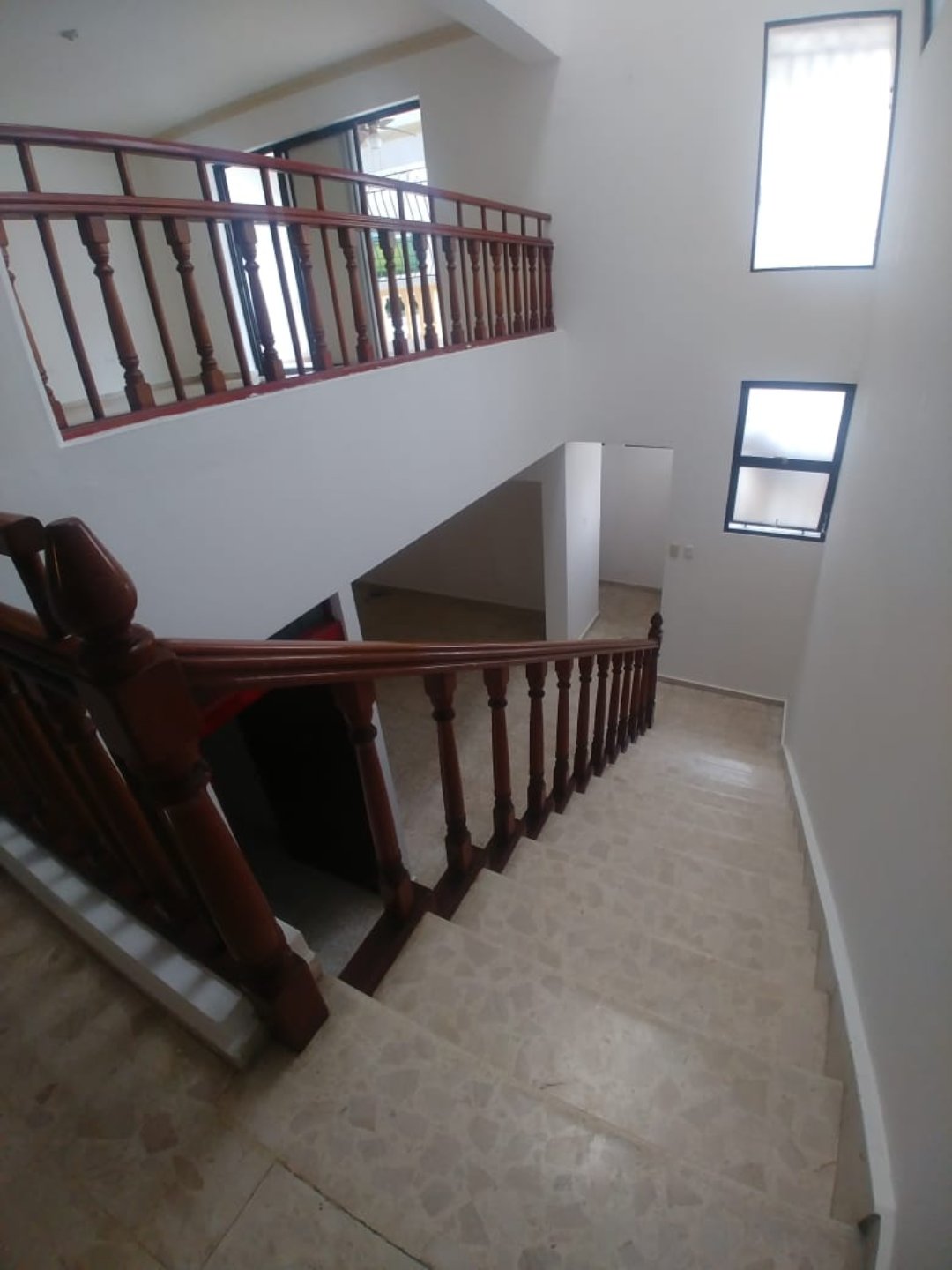 casas - BELLA, CÓMODA Y ESPACIOSA CASA EN LOS CACICAZGOS  4