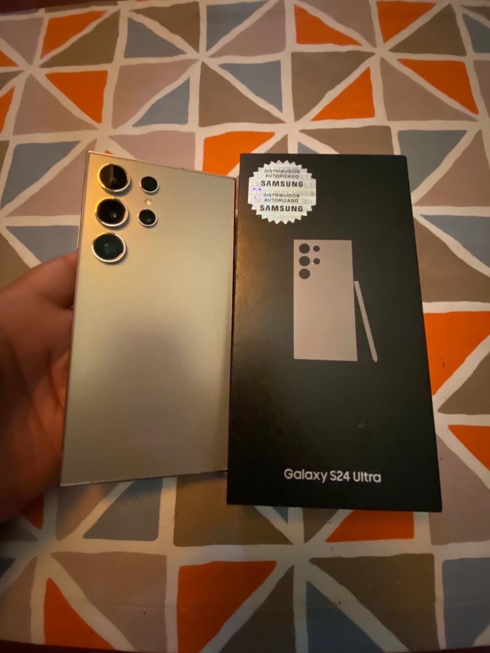 celulares y tabletas - SAMSUNG S24 ULTRA 256GB DESBLOQUEADO-NUEVO!!! 0