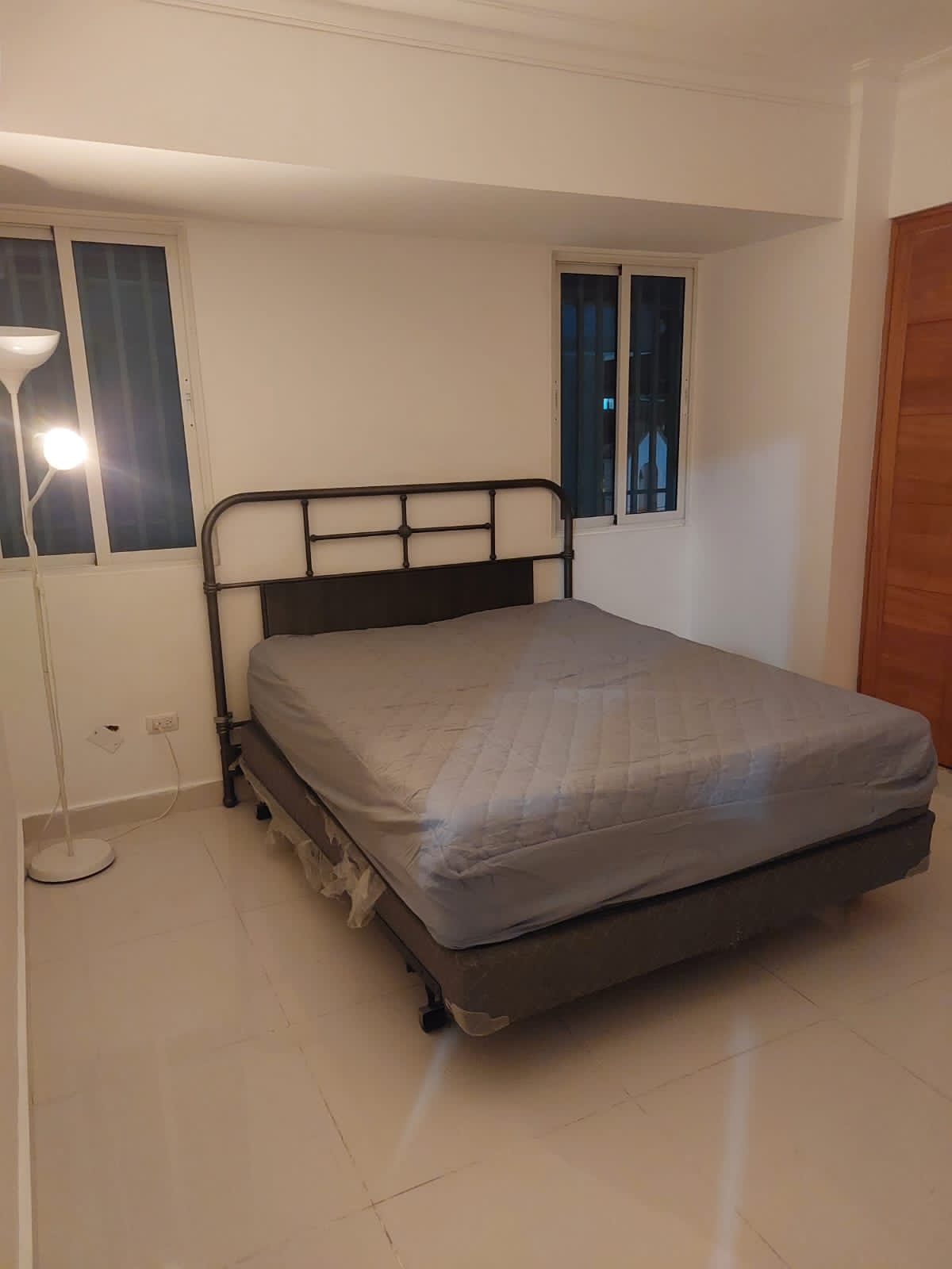 apartamentos - Rento Apart En Evaristo Morales Sin Intermediario 9