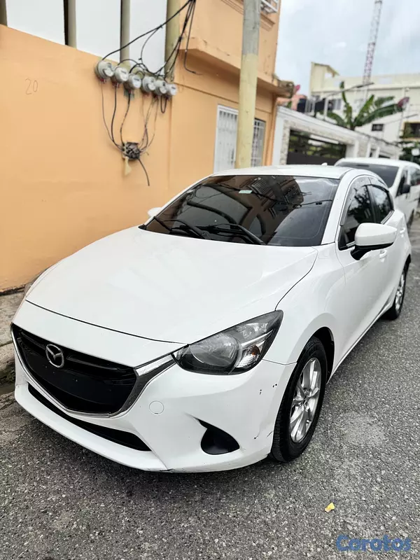 carros - Mazda demio 2018 Diesel 3