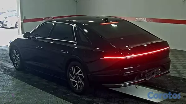 carros - HYUNDAI GRANDEUR 2023 NEGRO 4