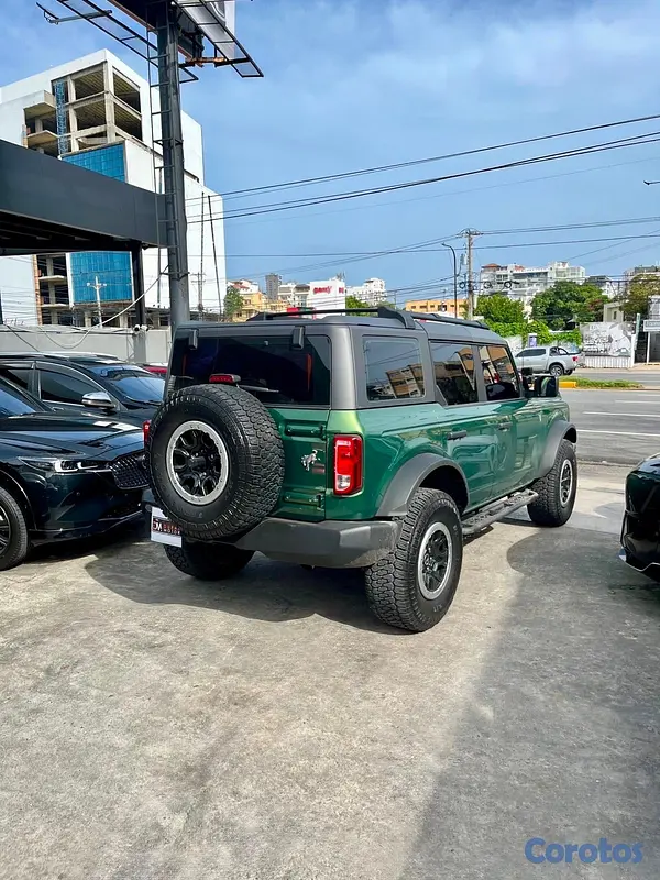 jeepetas y camionetas - Ford Bronco Badlands Sasquatch 2022 
 8