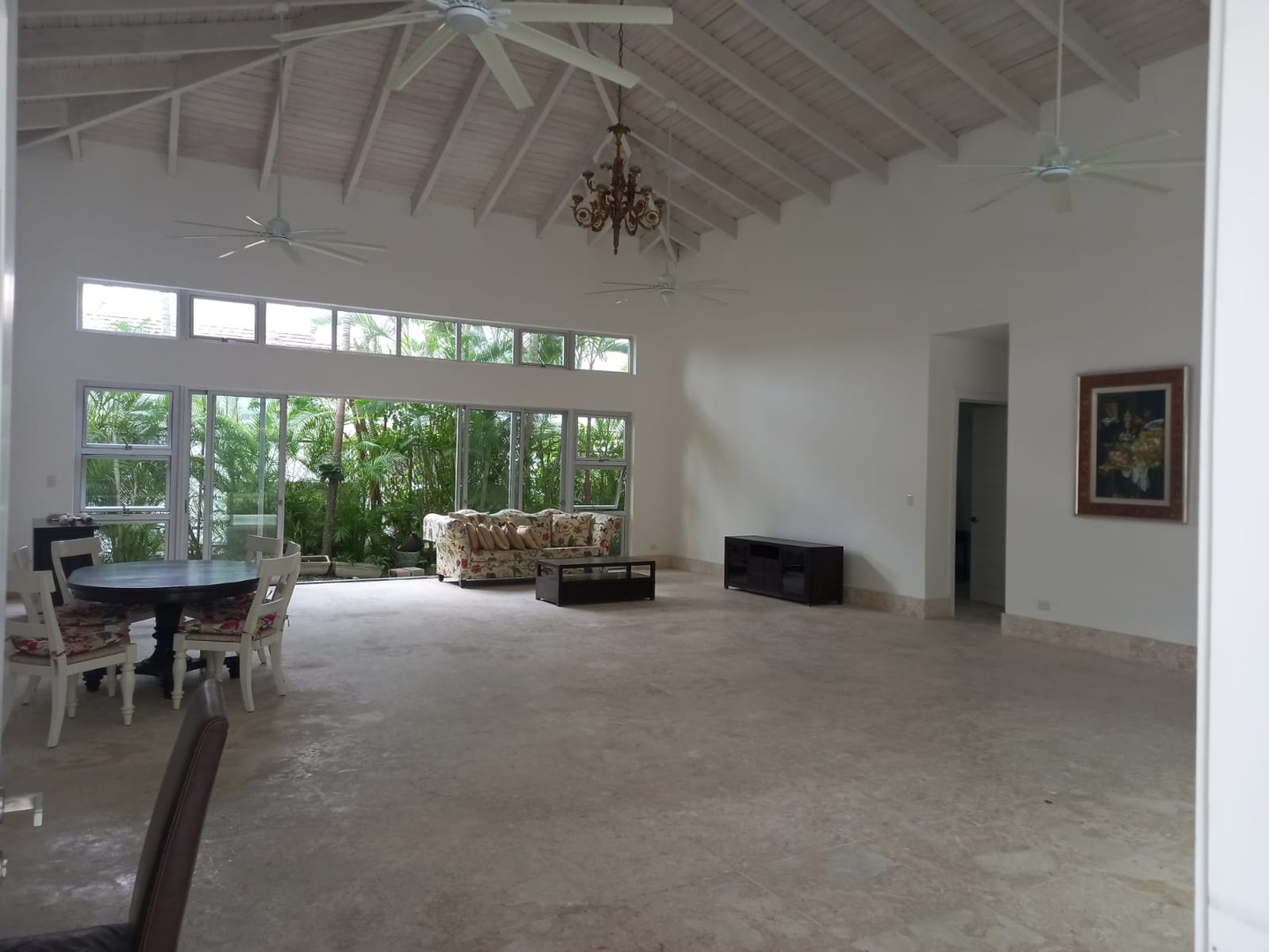 casas vacacionales y villas - Punta Cana Villaje-se Vende Villa Con 3 Suites En 695,000 

Punta cana villaje
 8