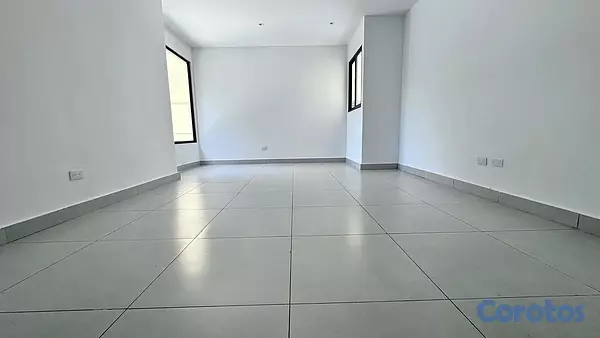oficinas y locales comerciales - hermoso local en renta  9