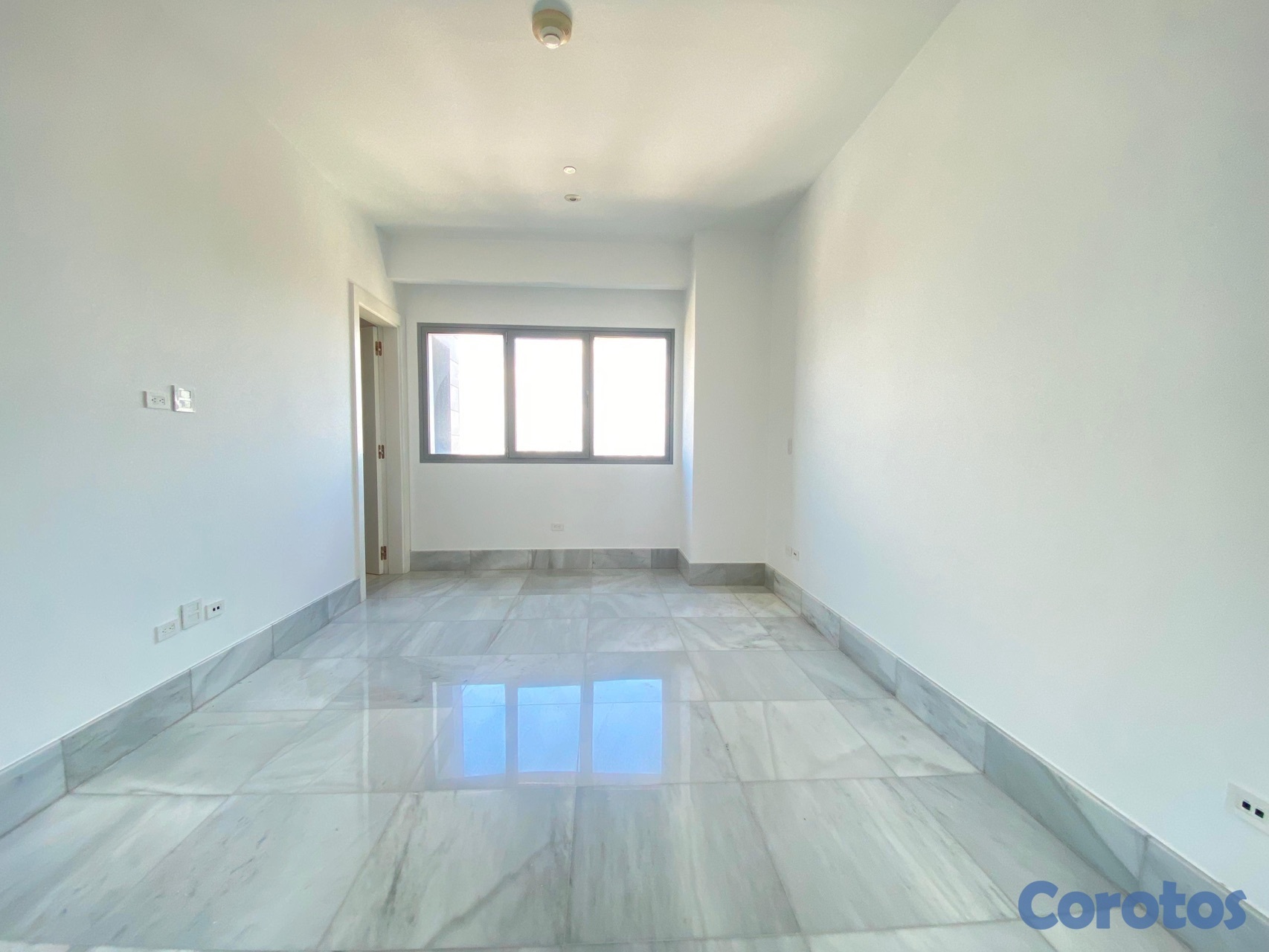 apartamentos - anacaona 27 piso alto de 4 habitaciones : ) torre mejor vista al mar :)  8