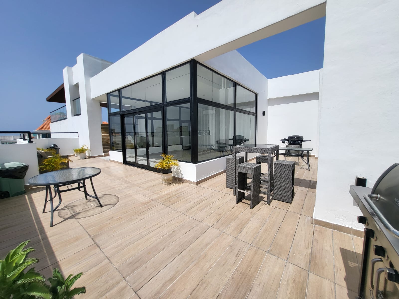 apartamentos - Apartamento Amueblado en Venta en Bella Vista 1 ha 8