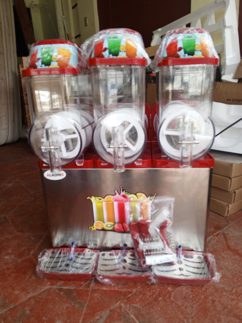 servicios profesionales - YUNYUNERA FROZER GRANIZADO DE 3 TANQUES 🥤 1