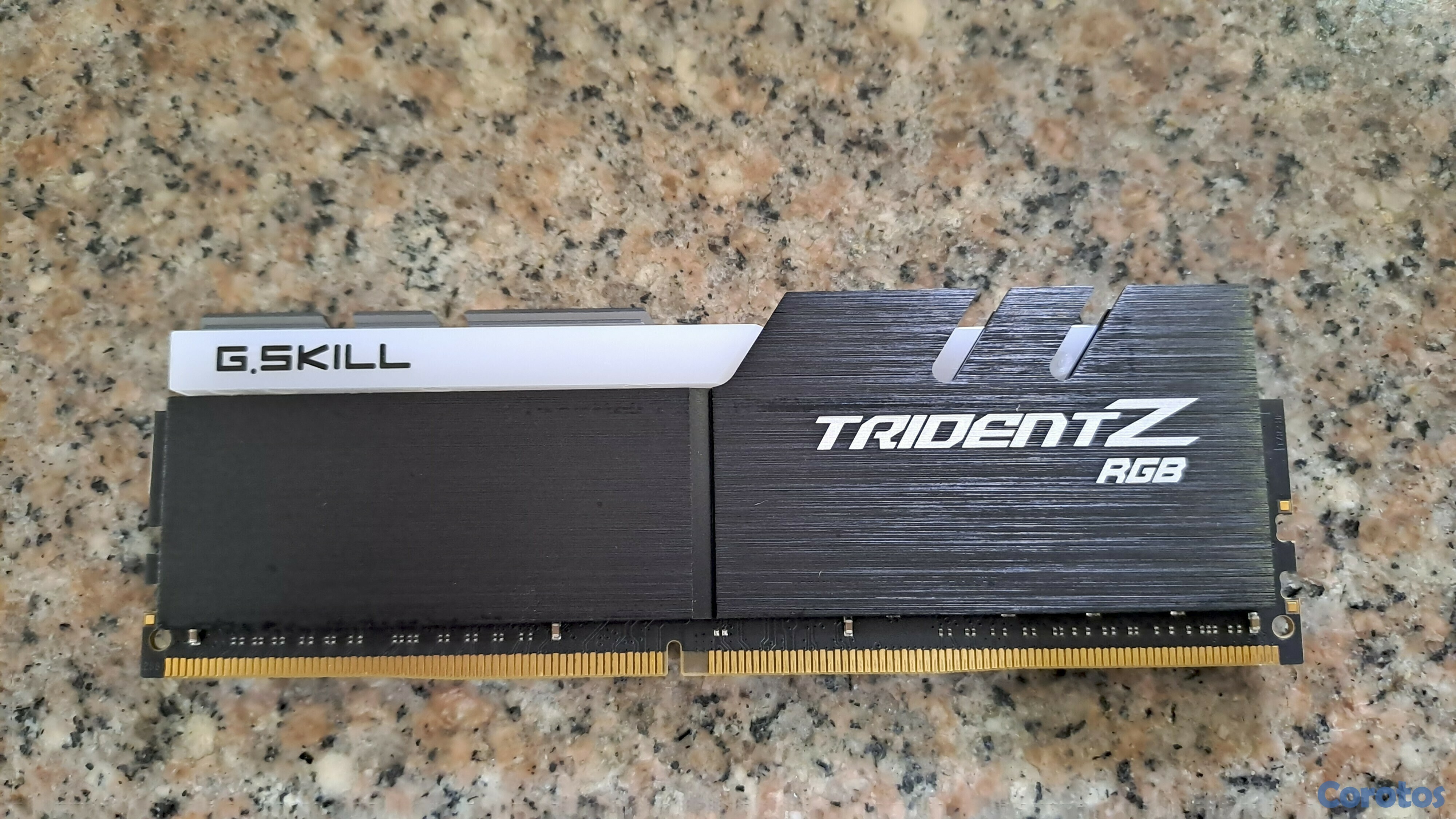 computadoras y laptops - Memorias DDR4 Gaming de 16Gb. y 32Gb. 1