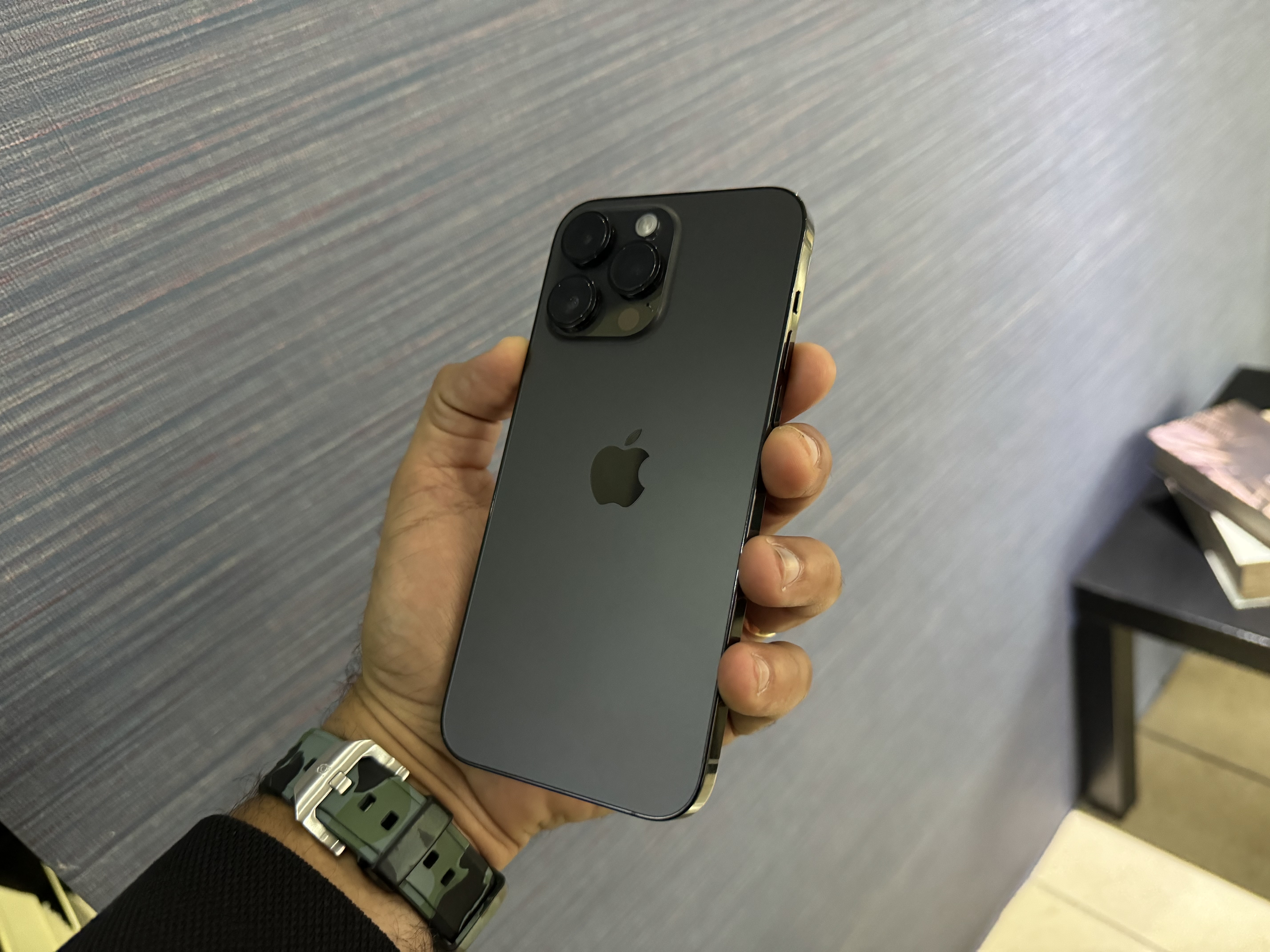 celulares y tabletas - iPhone 14 Pro Max 256GB Space Black Usado, Desbloqueado RD$ 48,995 NEG 1