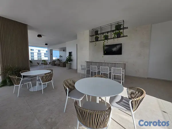 apartamentos - Alquiler apartamento vacío ubicado en la mejor zon 17