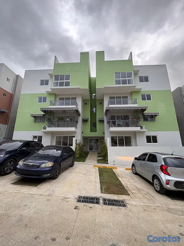 apartamentos - 📍 Residencial MNG 152, cerca de la Prolongación 27 5