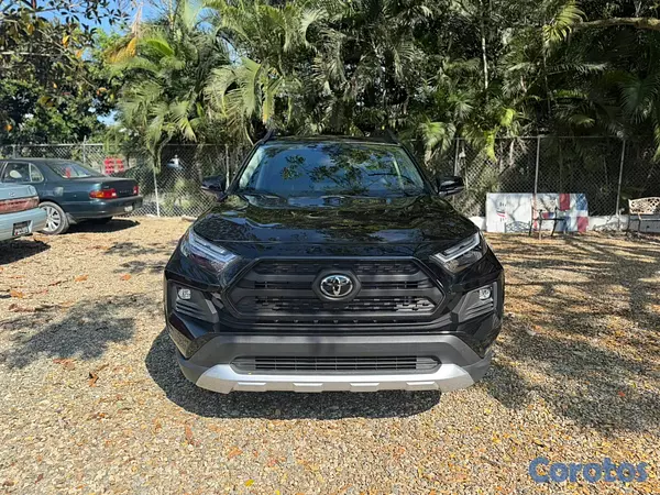 jeepetas y camionetas - Toyota rav4 2024 adventure  10