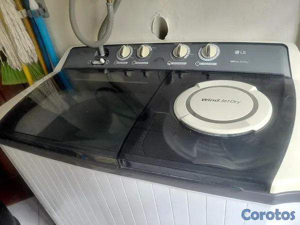 electrodomesticos - Lavadora LG semiautomática super grande. 5