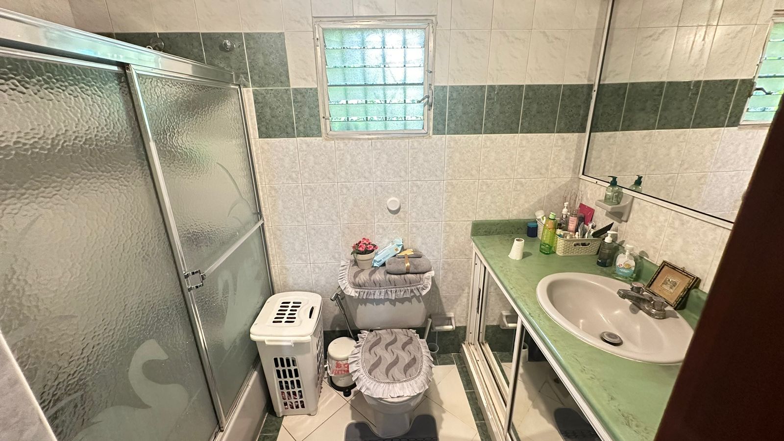 apartamentos - Apartamento en venta Primer nivel en Cayetano G. 3