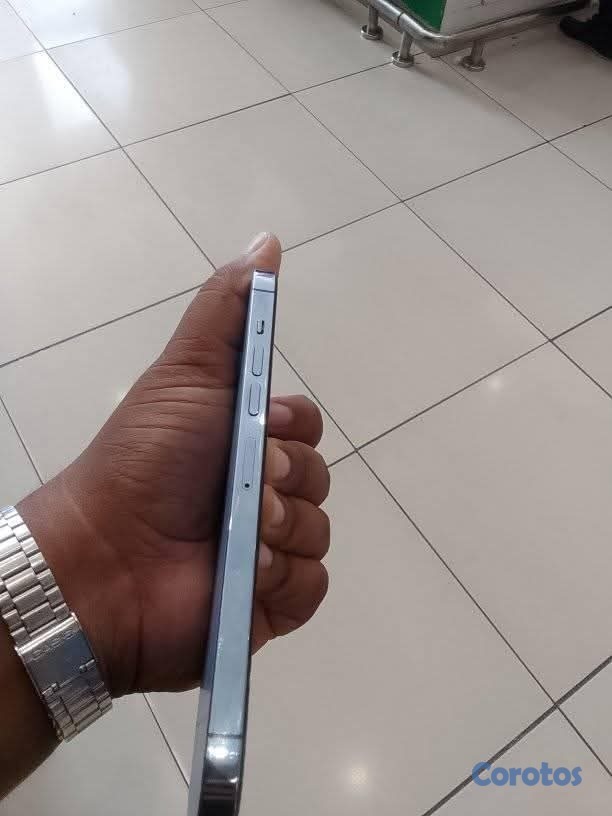 celulares y tabletas - Iphone 13 pro max  2