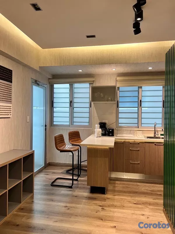 apartamentos - hermoso apartamento el alquiler en Evaristo morales totalmente amoblado  2