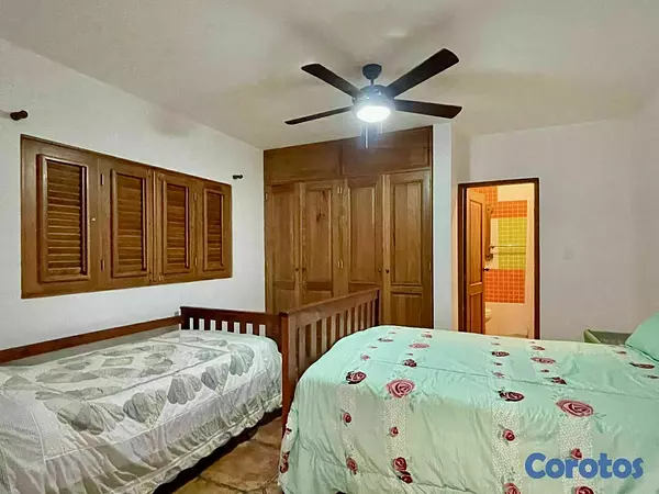 casas vacacionales y villas - Amplia villa con hermoso terreno en Jarabacoa. 6