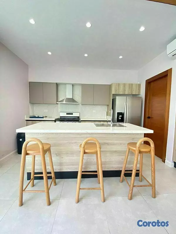 casas vacacionales y villas - Villa en venta en cap cana 8
