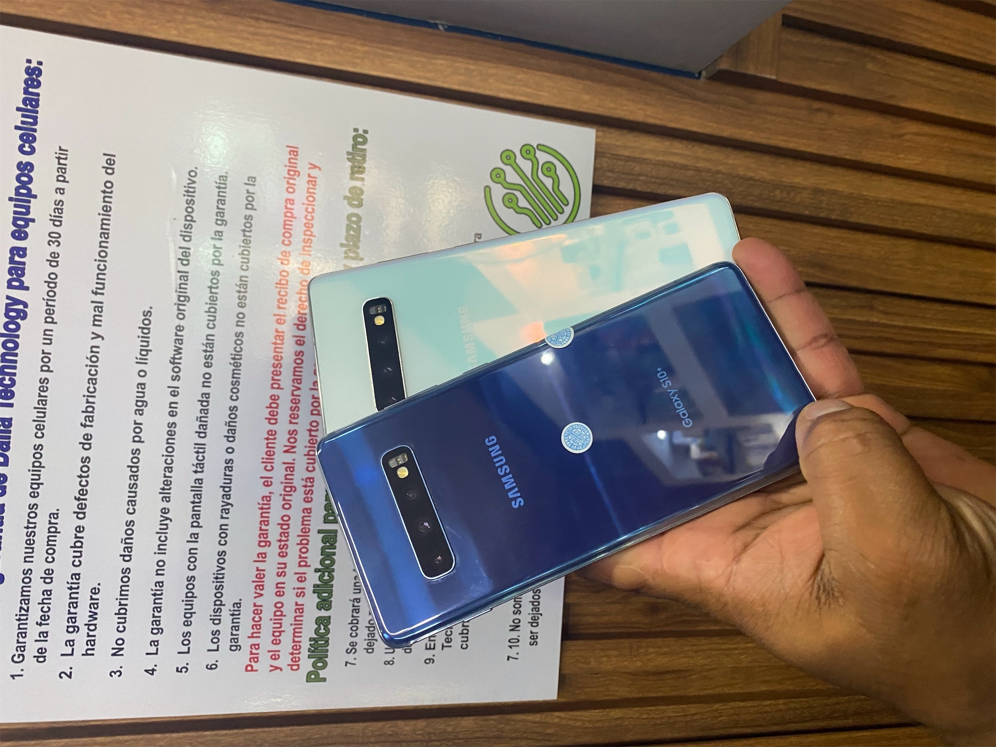 celulares y tabletas - s10 plus  1