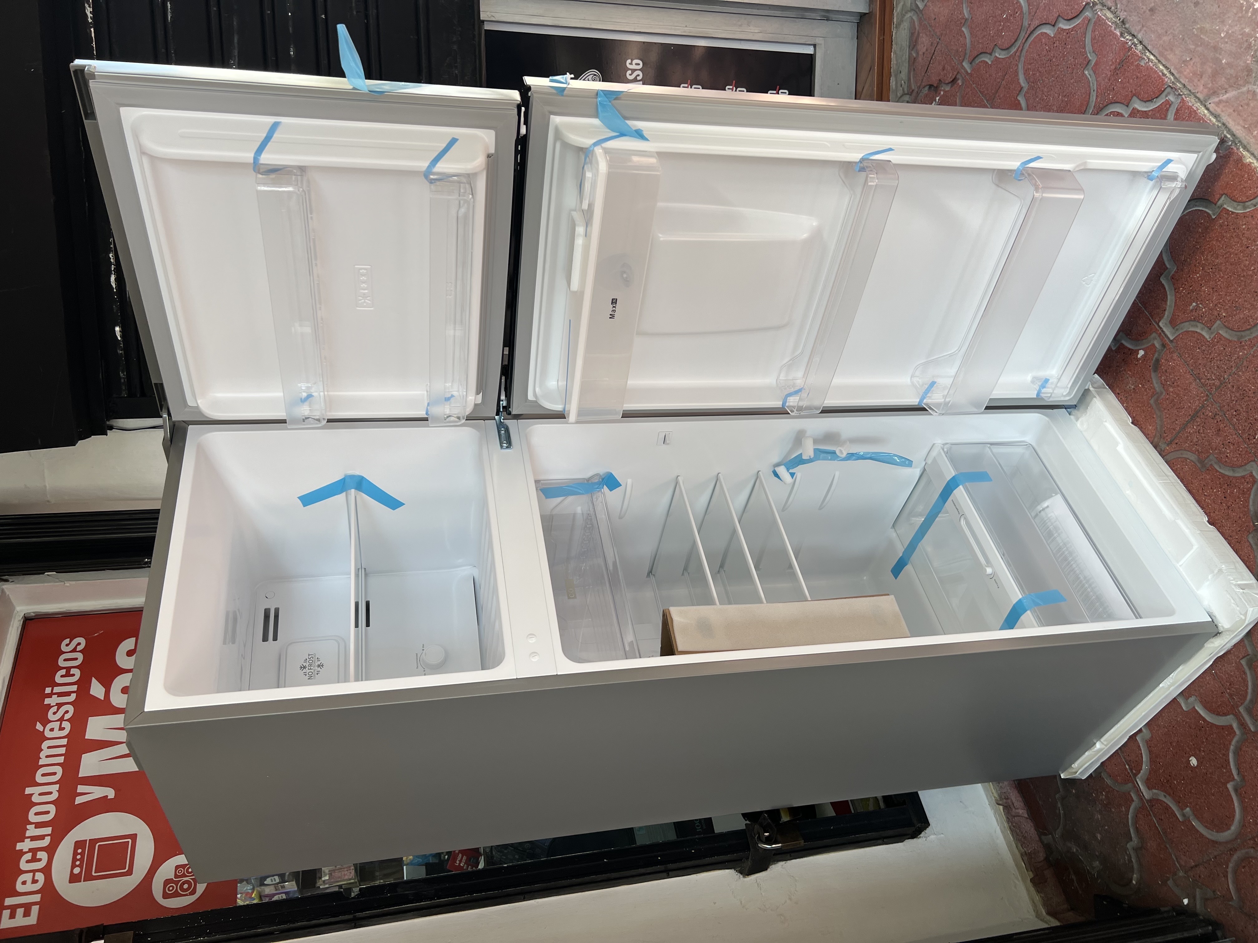 electrodomesticos - Nevera Whirlpool 9 P.C Con Dispensador WT32209D NUEVA Tecnología Xpert Inverter 