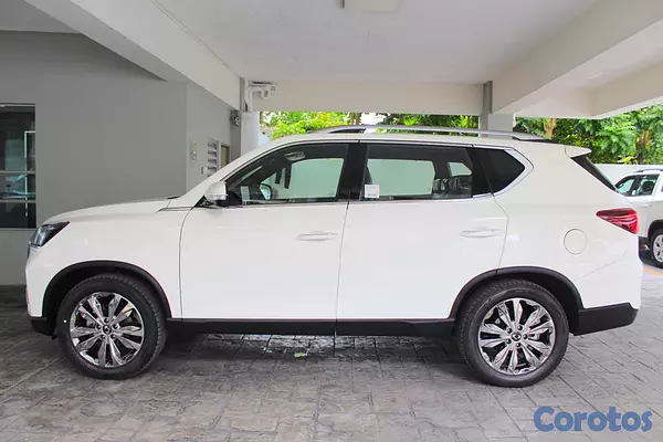 jeepetas y camionetas - KGM Rexton URBAN PLUS  11