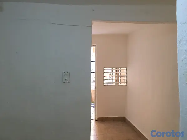 casas - ALQUILER DE CASA 4
