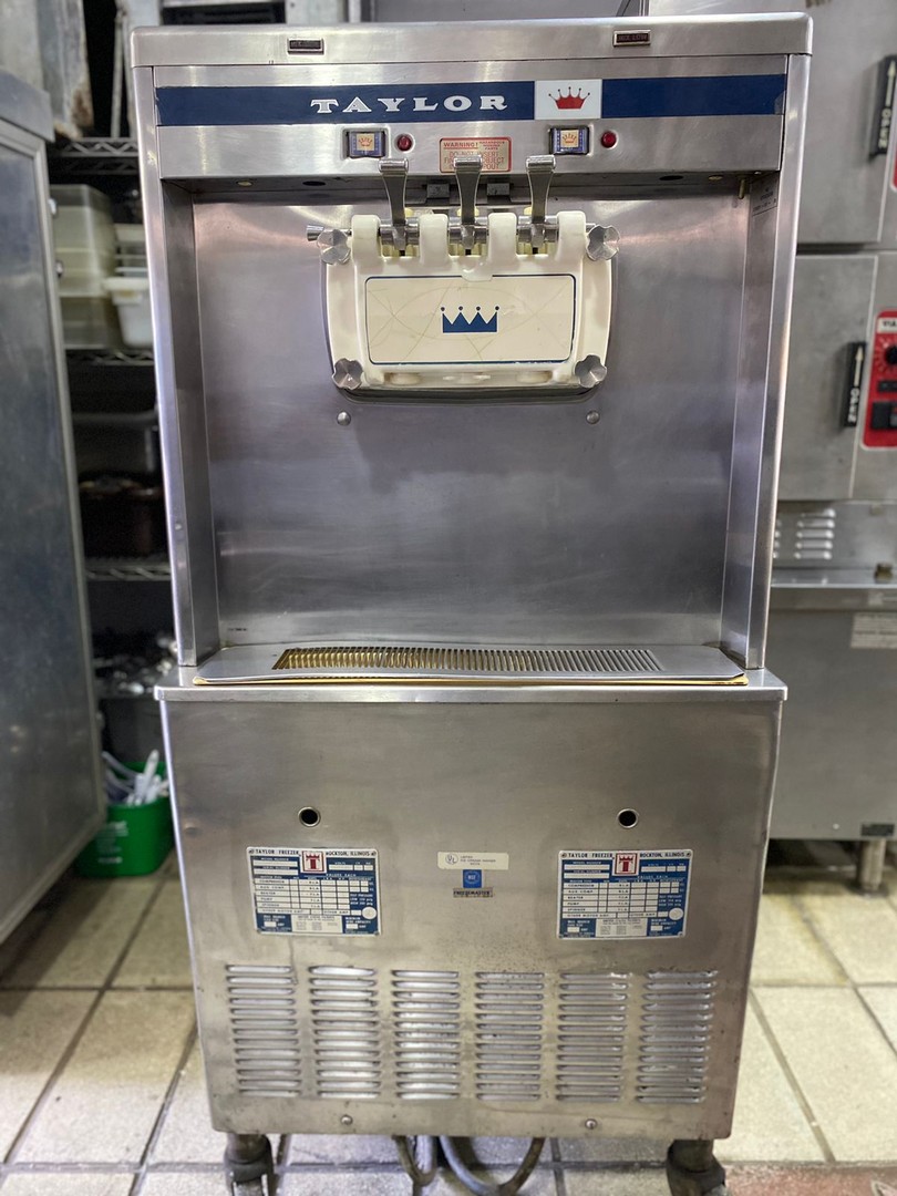 equipos profesionales - Maquina de Helado Taylor 1