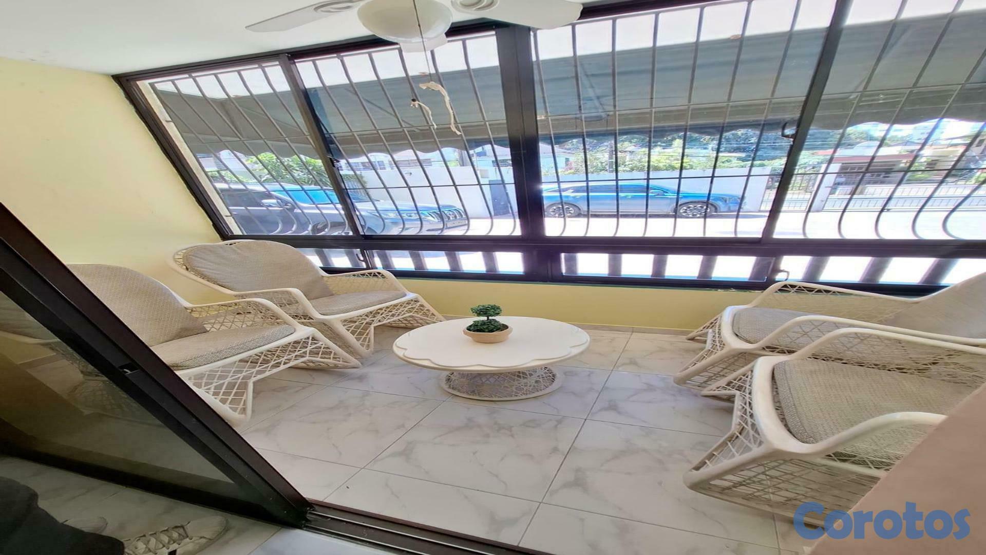 apartamentos - Alquiler apartamento 164m2– Sector Evaristo Morales, D.N 5