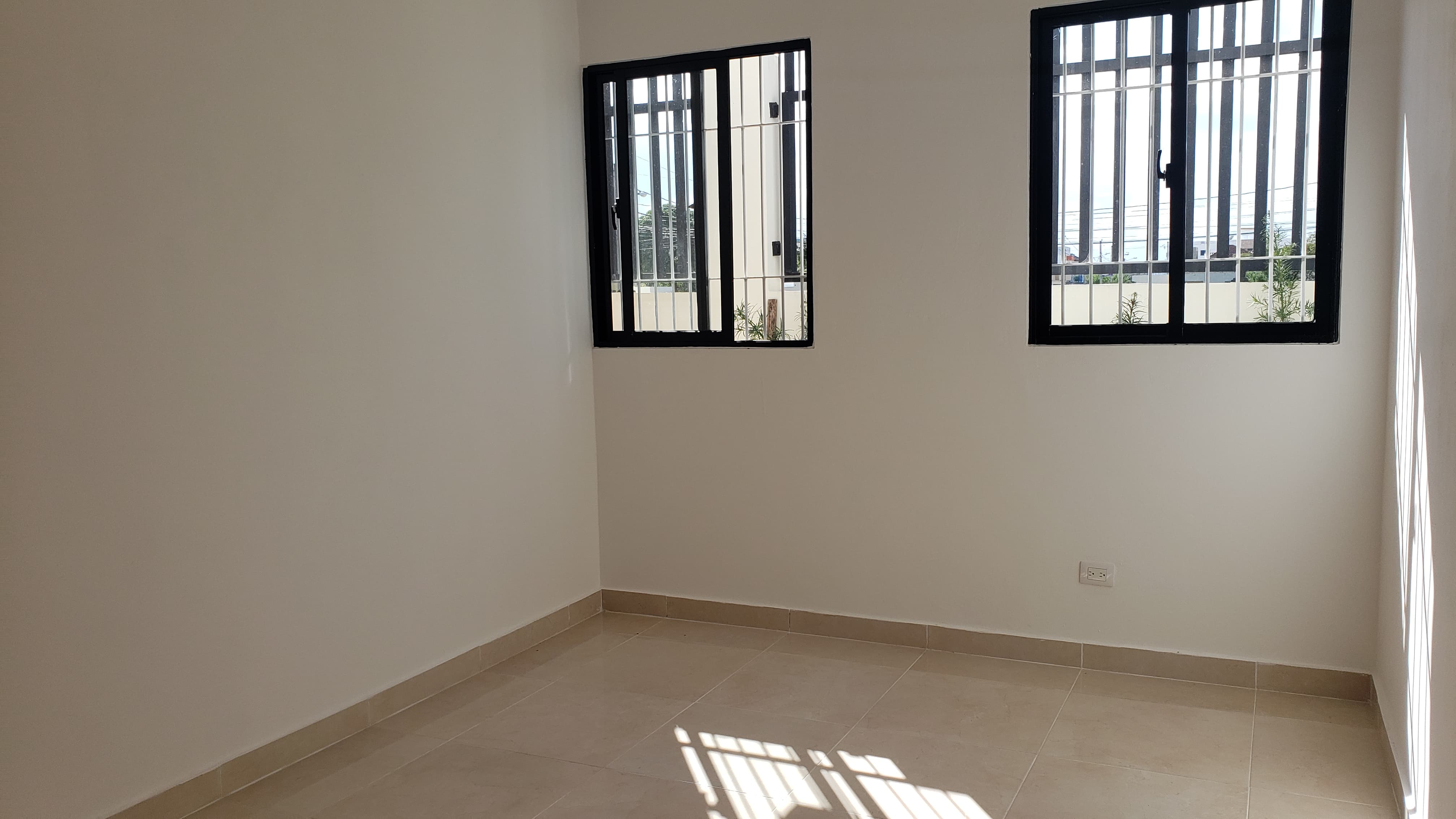 casas - CASA EN VENTA EN SANTIAGO. 3