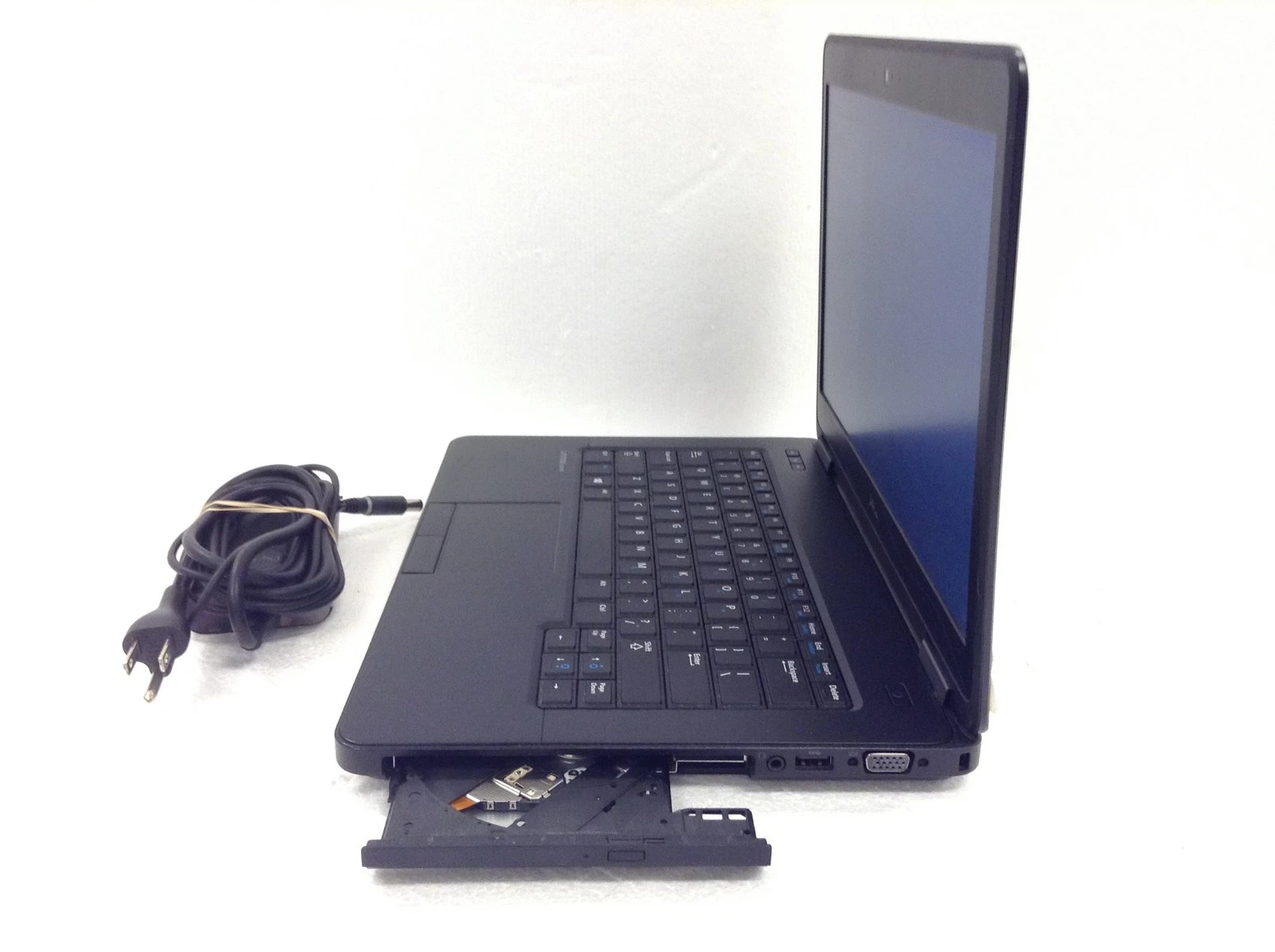 computadoras y laptops - Laptop Dell E5440 | Core i5 | 8GB RAM | 120 GB SSD 4