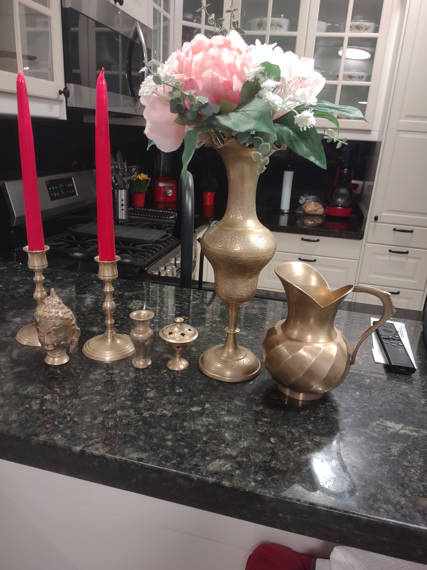 decoración y accesorios - Vendo hermosos candelabros , florero , jarra y miniaturas Islamicas antiguas
