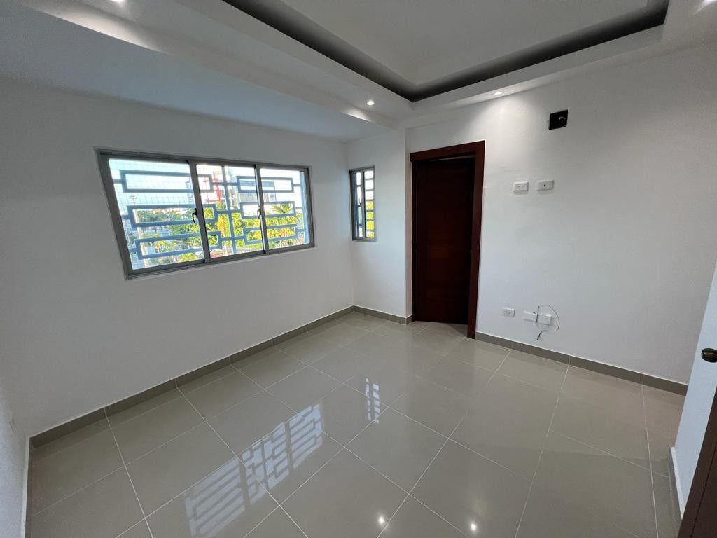 apartamentos - 📍Renacimiento Amplio apartamento en una zona muy tranquila y segura.


 0