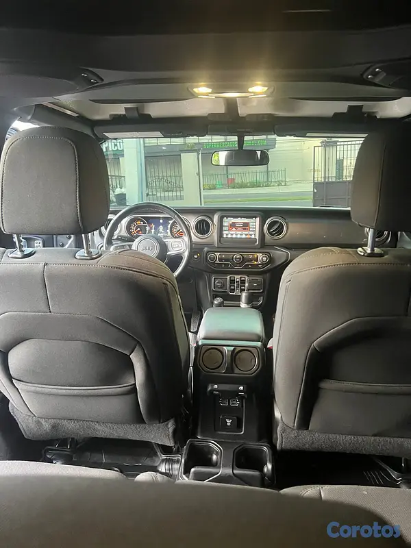 jeepetas y camionetas - Jeep Sahara 2021 2