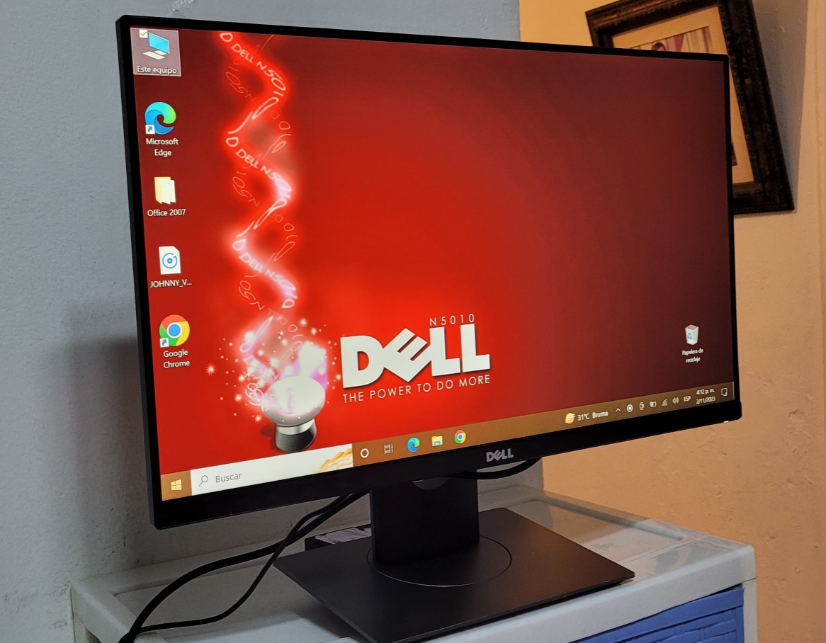 computadoras y laptops - Monitor Dell 22 Pulg ips Sin Bordes full 1080p hdmi DisplayPort 1