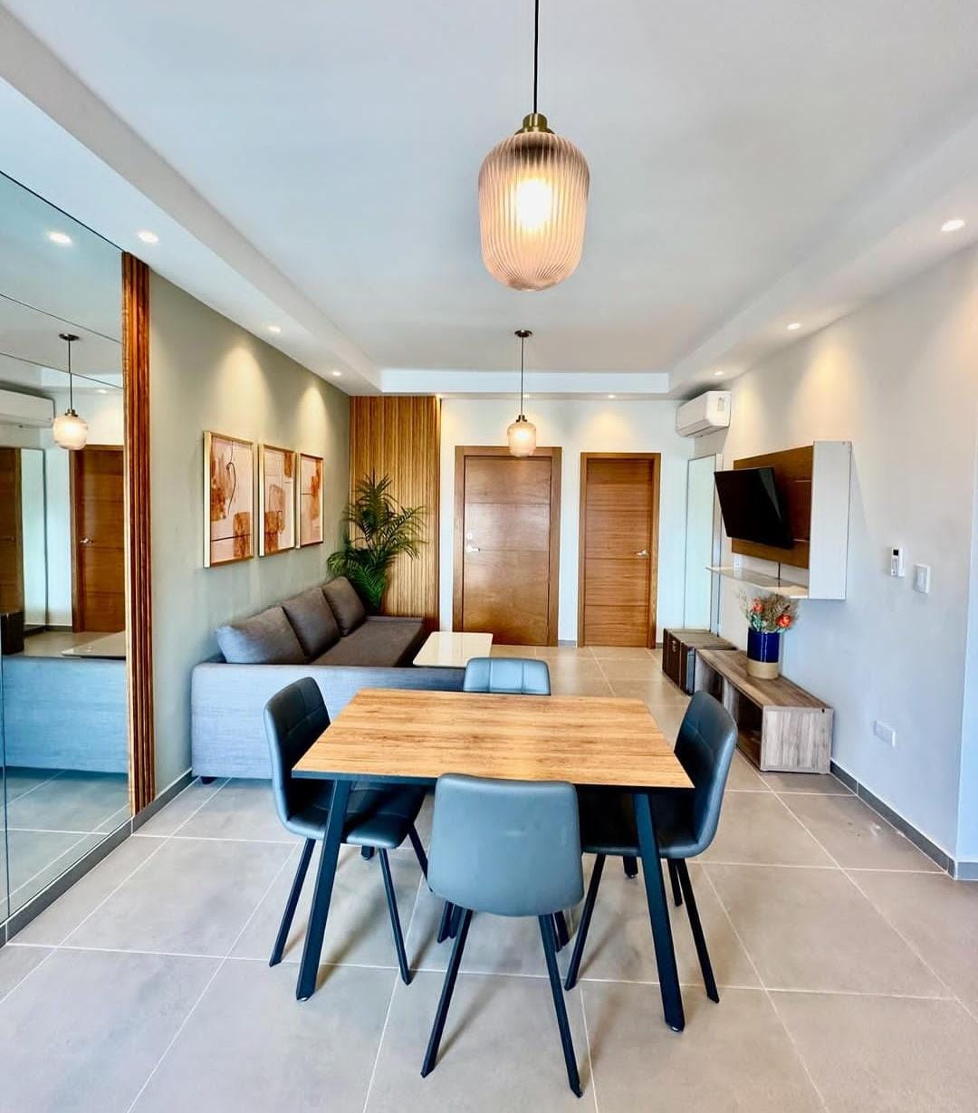 apartamentos - Apto Alquiler Amueblado Naco