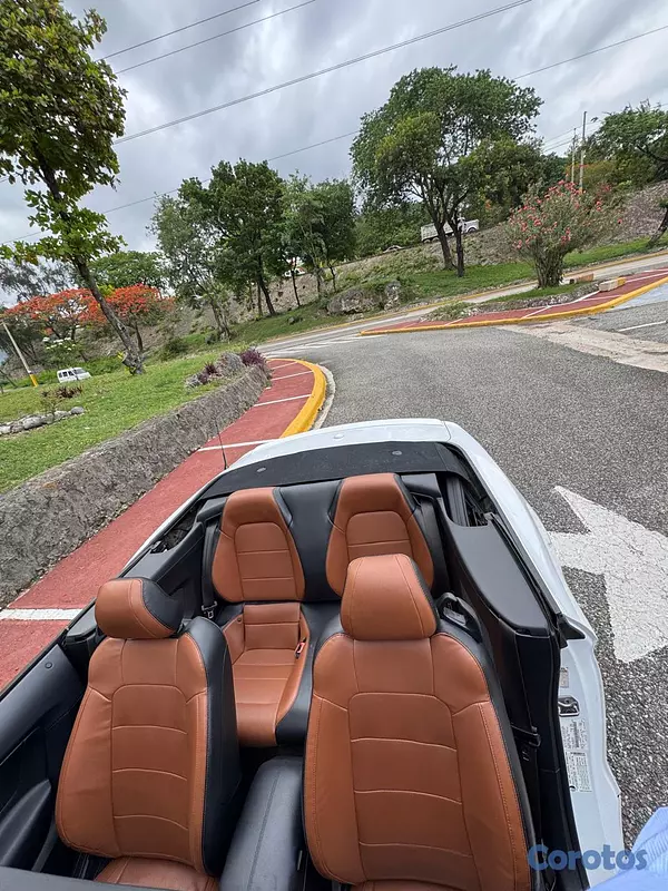 carros - Ford Mustang Eco Premium Convertible 2018 7