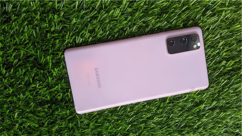 celulares y tabletas - Samsung s20FE 5G 5