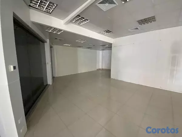 oficinas y locales comerciales - LOCAL COMERCIAL 3