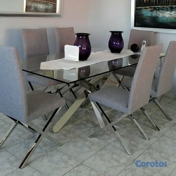 muebles y colchones - Juego de comedor de cristal de 6 plazas, excelente condiciones! 3