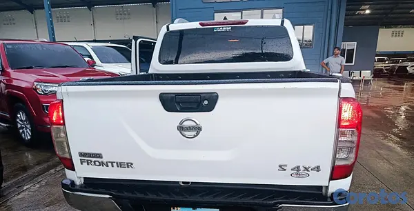 jeepetas y camionetas - Nissan Frontier blanco  5