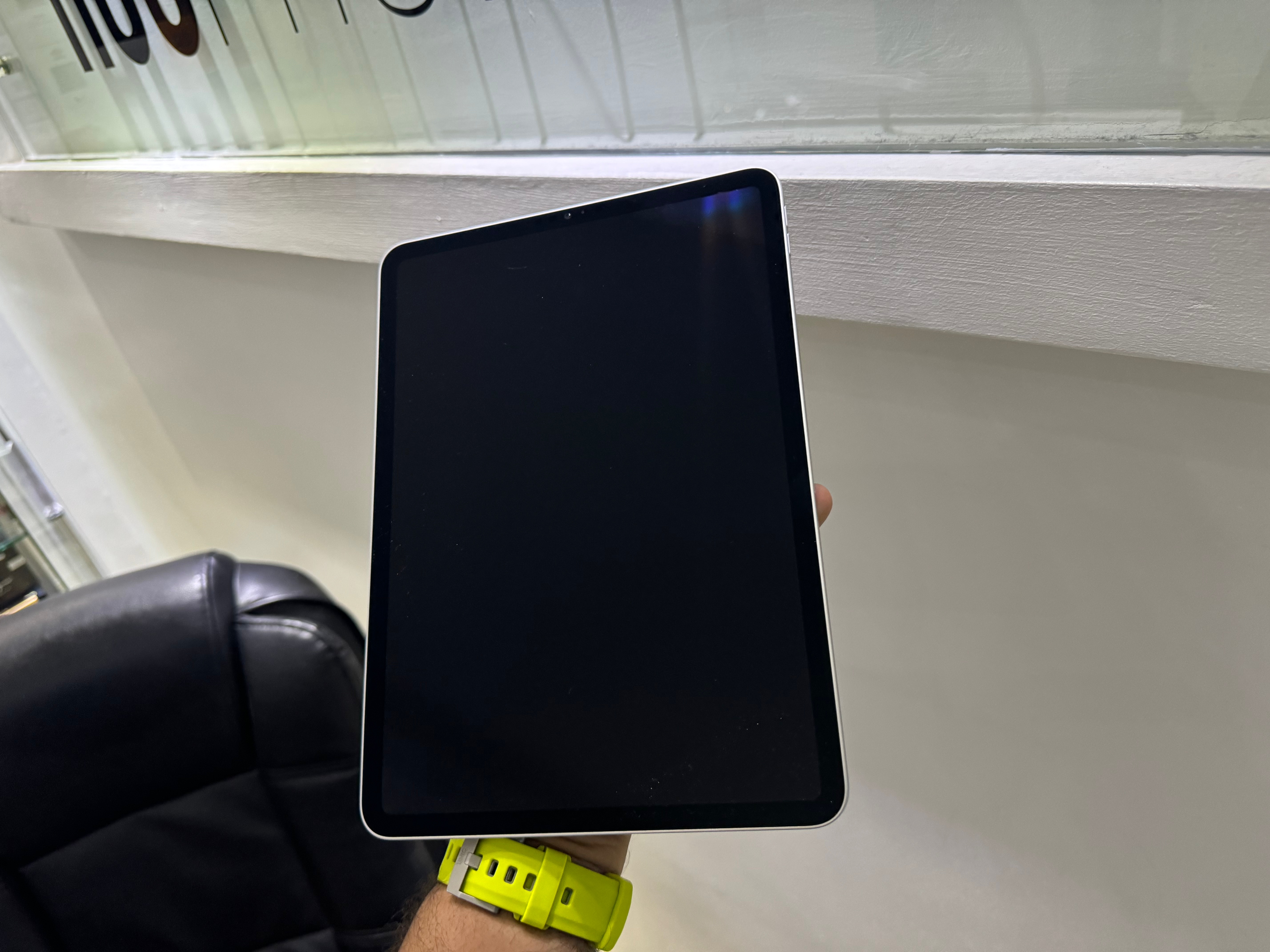 celulares y tabletas - iPad Pro 11- inch 4ta Gen M2 Apple 128GB Silver Ne 2