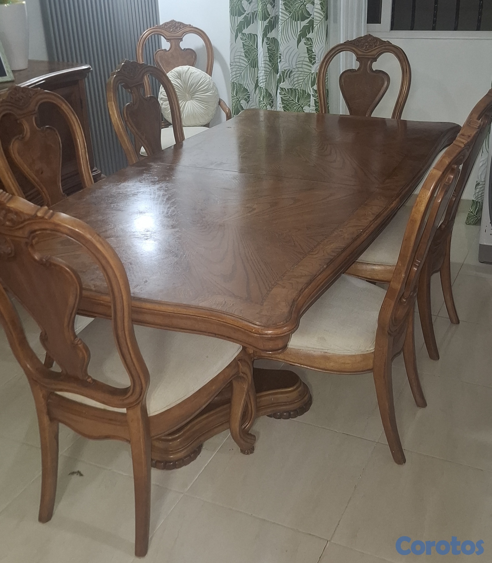 muebles y colchones - Comedor de 8 sillas 1