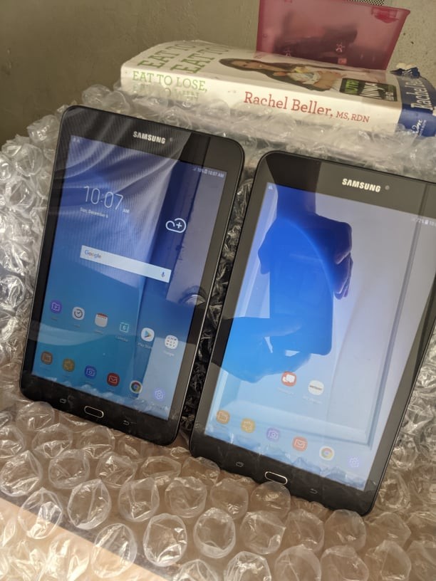 celulares y tabletas - Tablet Samsung Galaxy Tab E 8 pulgadas 16gb coje chip