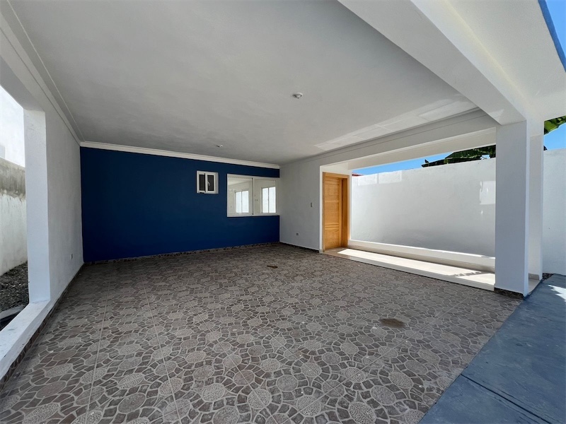casas - Venta de casa en la autopista de san Isidro Santo Domingo este  3