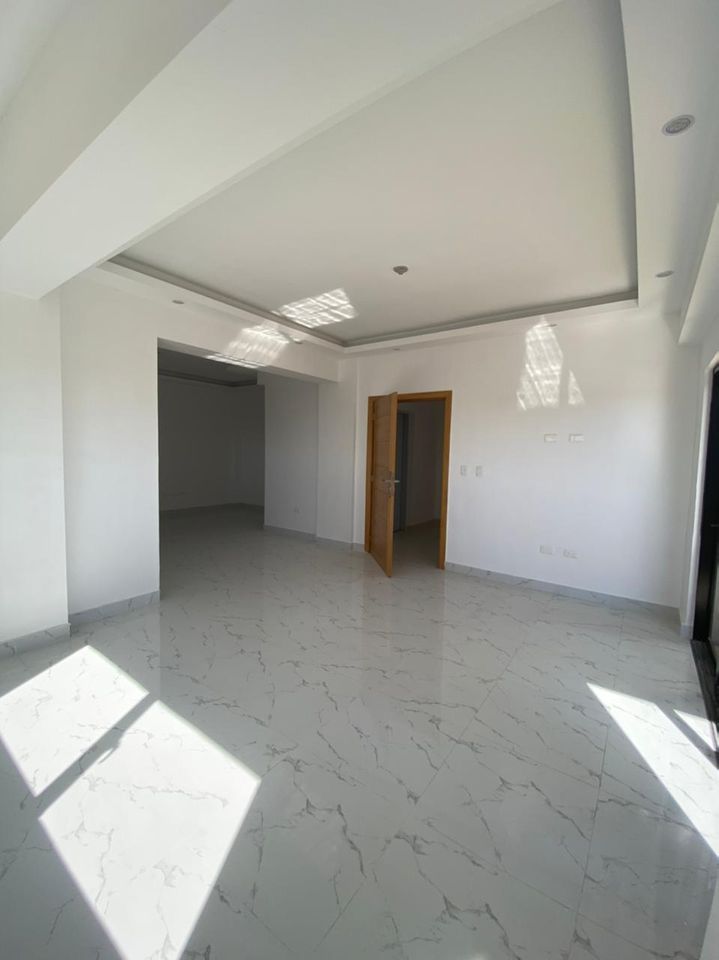 apartamentos - Vendo apartamento en Torre moderna de Alma Rosa I. 2