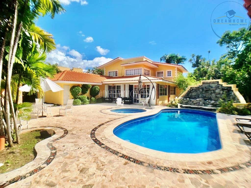 casas vacacionales y villas - Venta de Villa de Lujo ID 3327