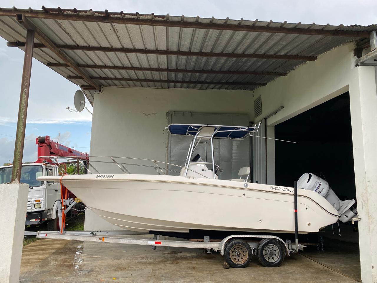 botes - se vende este wellcraft de 21 pies para pesca y recreo