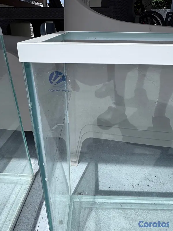 animales y mascotas - PECERA 35 GALONES CON MESA 4