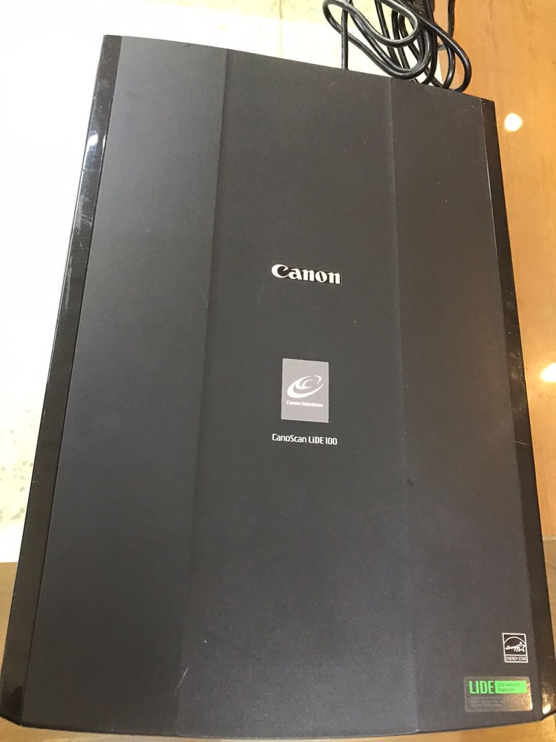impresoras y scanners - Canon CanoScan LiDE 100
